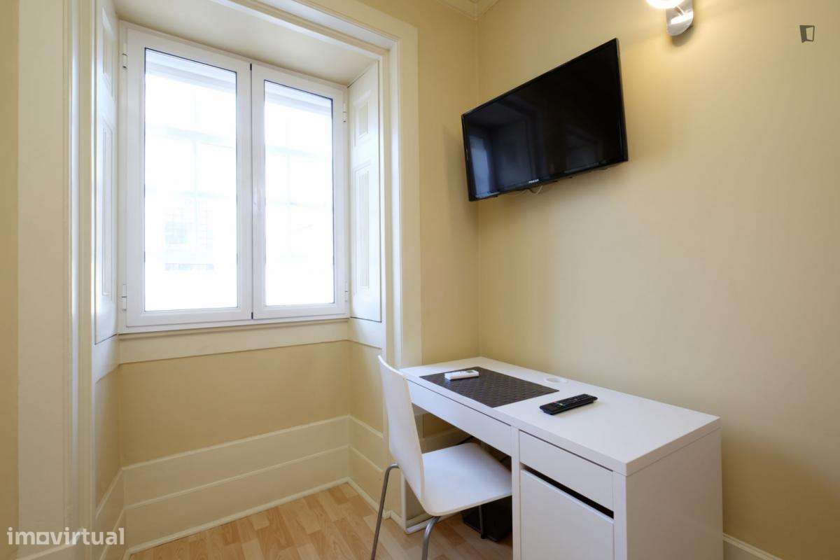 Estúdio - localizado em Baixa Coimbra - Grande imagem: 5/8