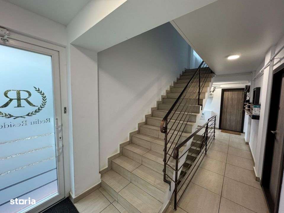 Vanzare Apartament 2 Camere 38 mp Rediu Parcare+Boxa Vedere la lac-9