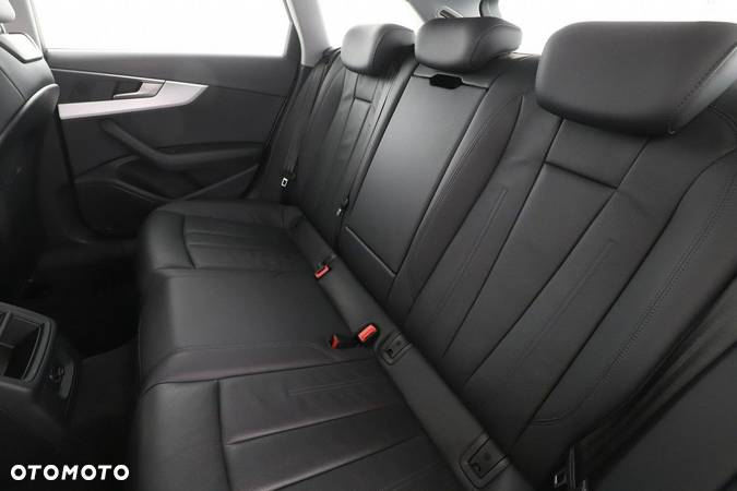 Audi A4 Avant 2.0 TDI ultra S tronic - 16