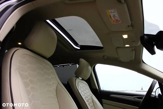 Ford Mondeo Vignale 2.0 TDCi PowerShift - 39