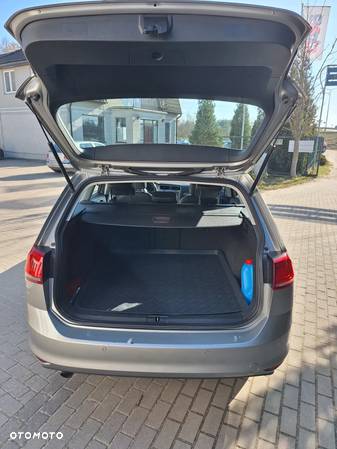 Volkswagen Golf Variant 1.6 TDI BlueMotion Technology Comfortline - 5