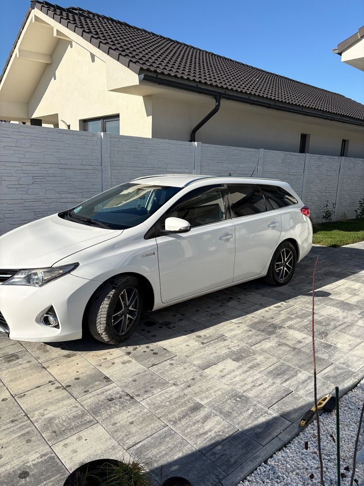 Toyota Auris II [2012 - 2018] 2015
