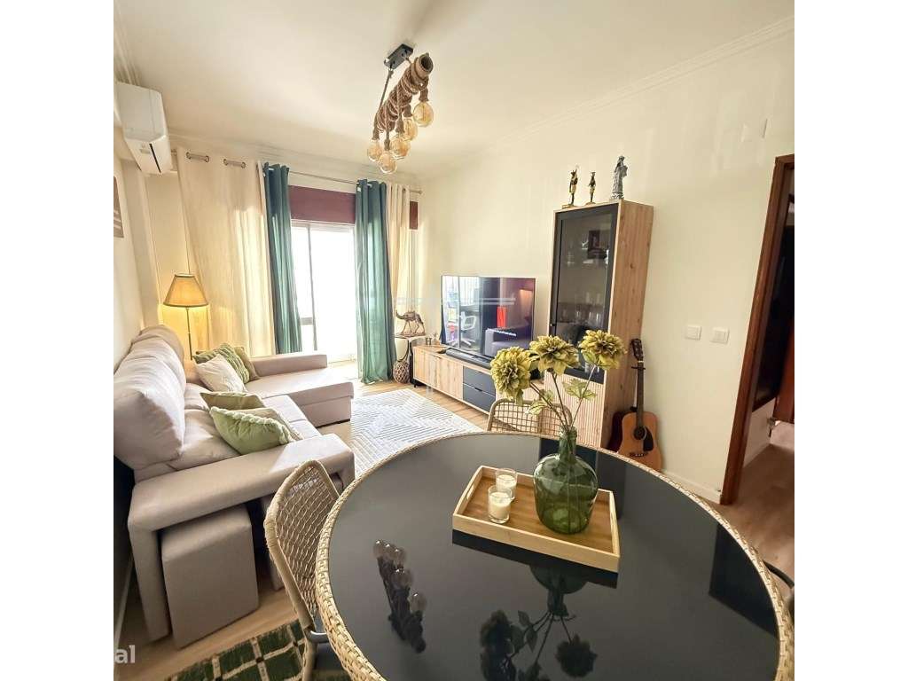 Apartamento T1 remodelado e mobilado - Parque da Paz - Grande imagem: 4/30