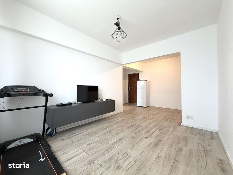 Apartament 2, 33 mp utili, etaj 1/4, renovat recent - Steaua - Imagine principală: 2/8