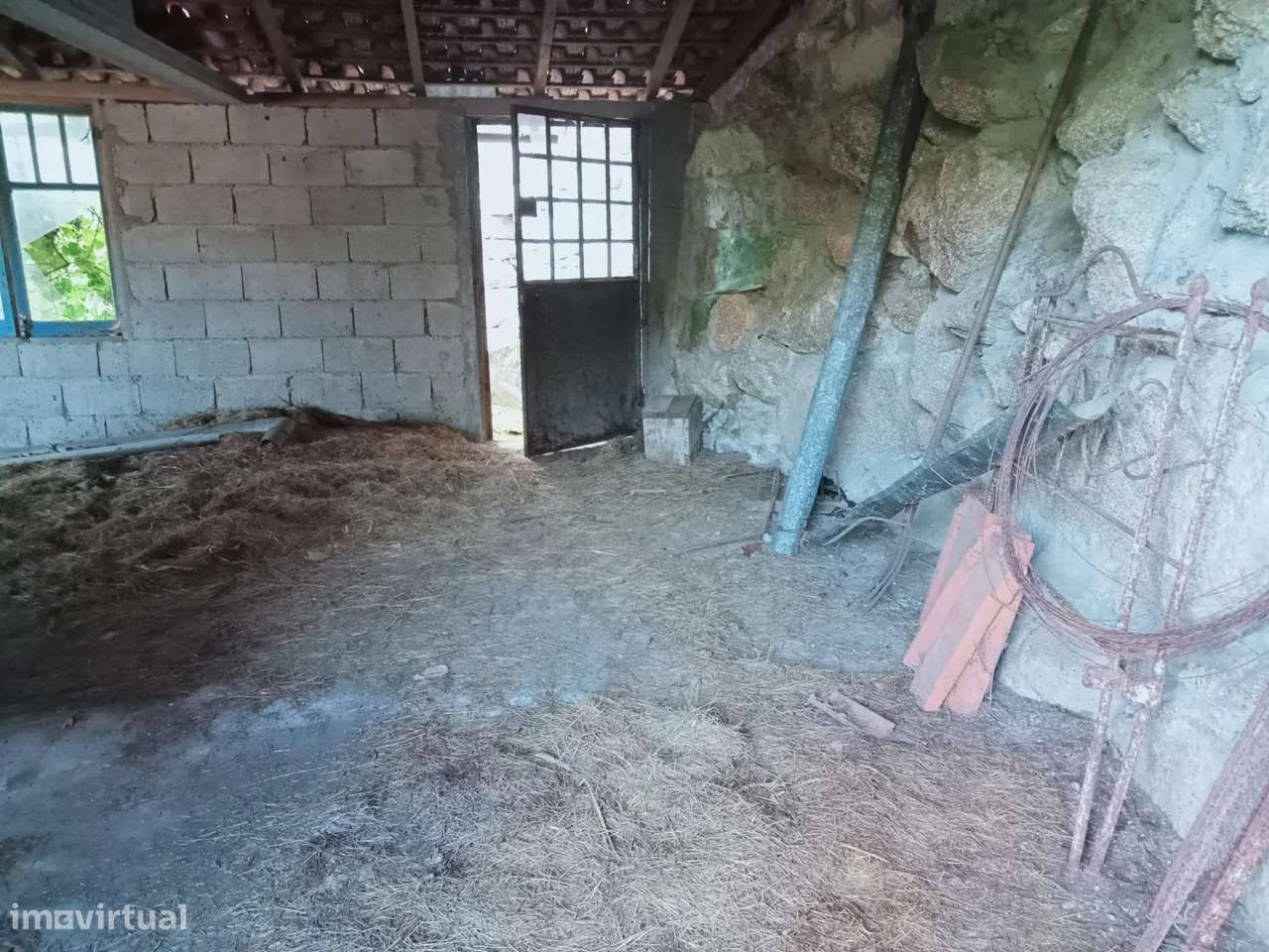 Moradia em Pedra de 1927 para Restauro | Lindoso, Ponte da Barca-5