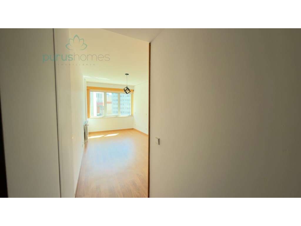 Apartamento T3 Arrábida Shopping Gaia- Porto-9