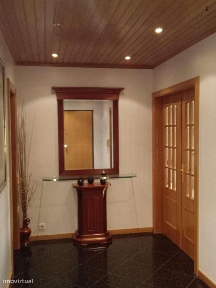 Quarto - localizado em Celas Coimbra Portugal Coimbra - Grande imagem: 2/10