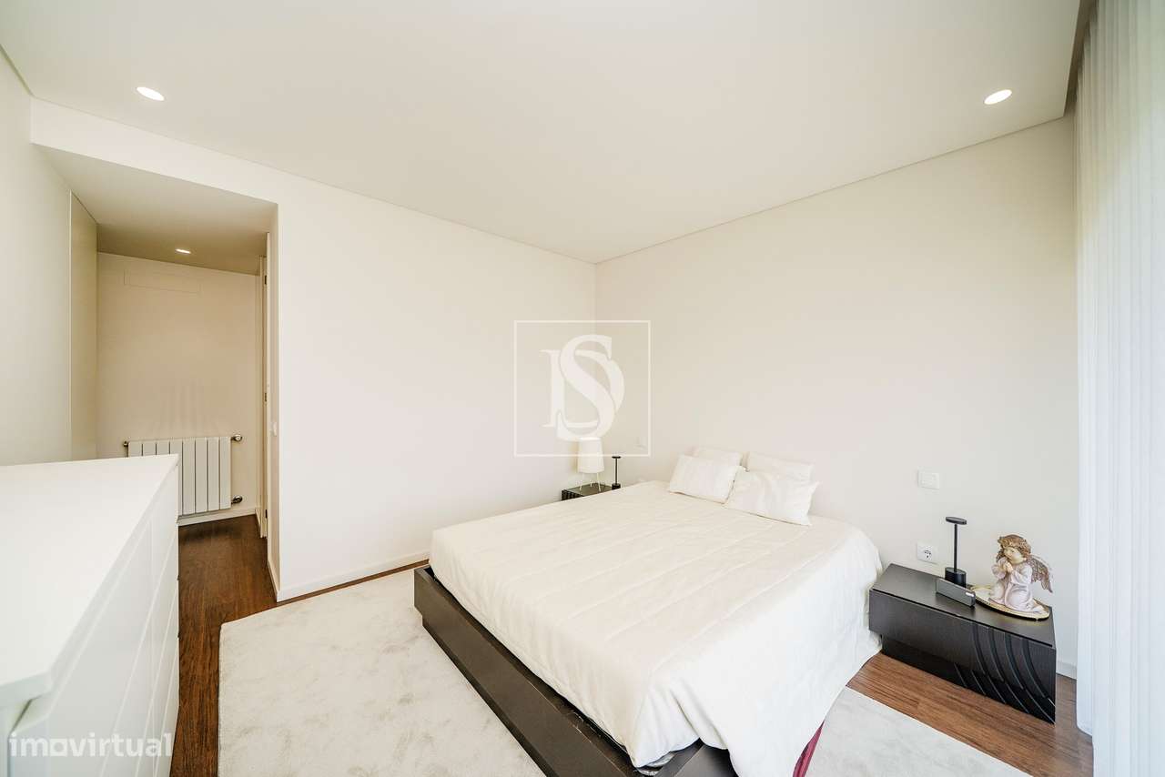 Apartamento T4 de Luxo, no Mira Rio 3, em Barcelinhos-58