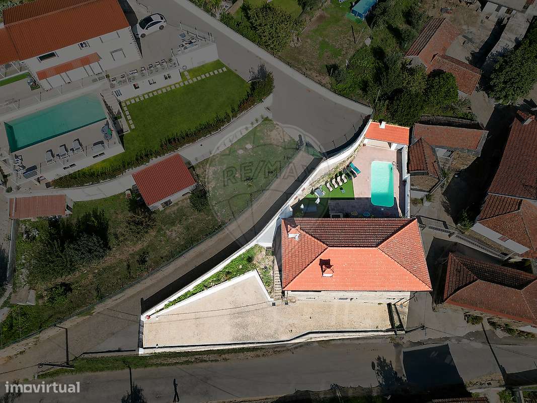 Moradia T4 para venda-40