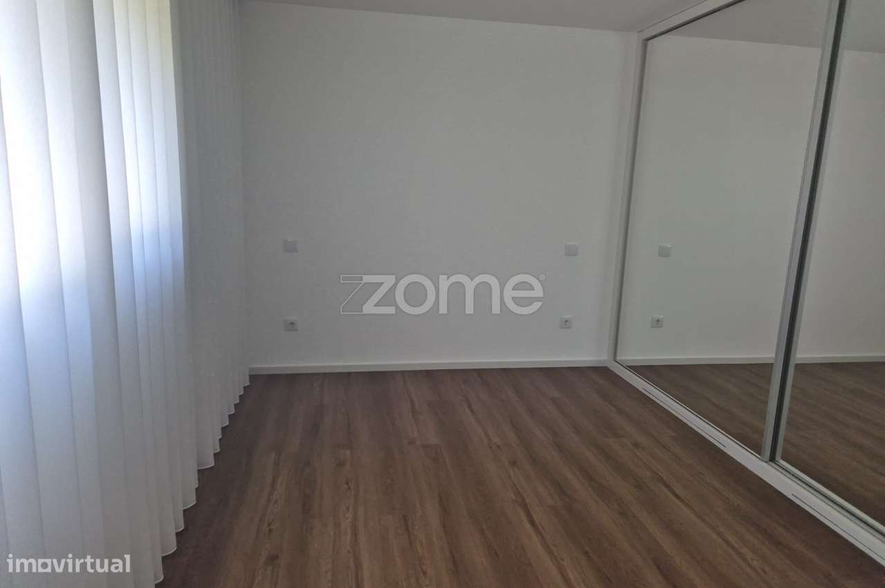 Moradia T3 Semi-Nova em Lanhas, Vila Verde-35