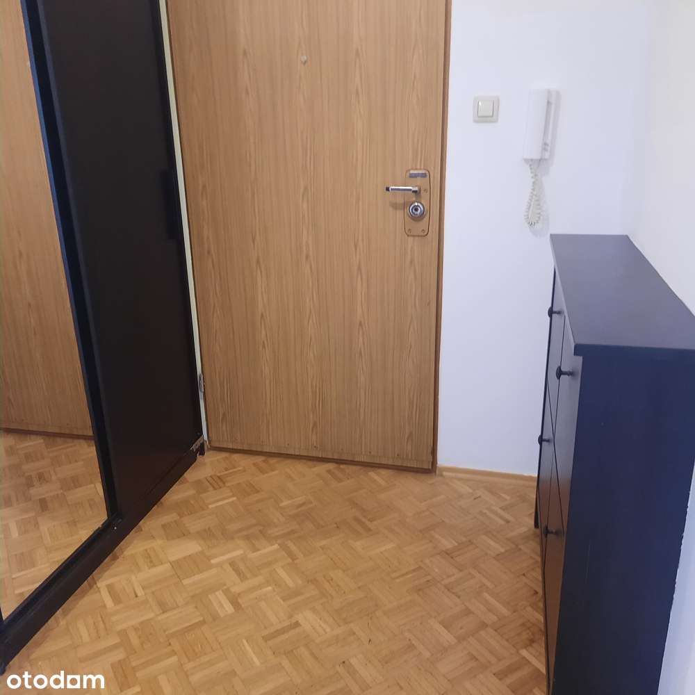 Drzewieckiego, 2-pokoje , pierwsze piętro, z garażem - Pełny obrazek: 5/10