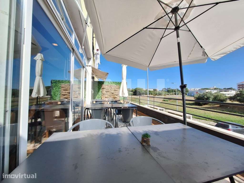 Trespasse de Restaurante em Paio Pires-16