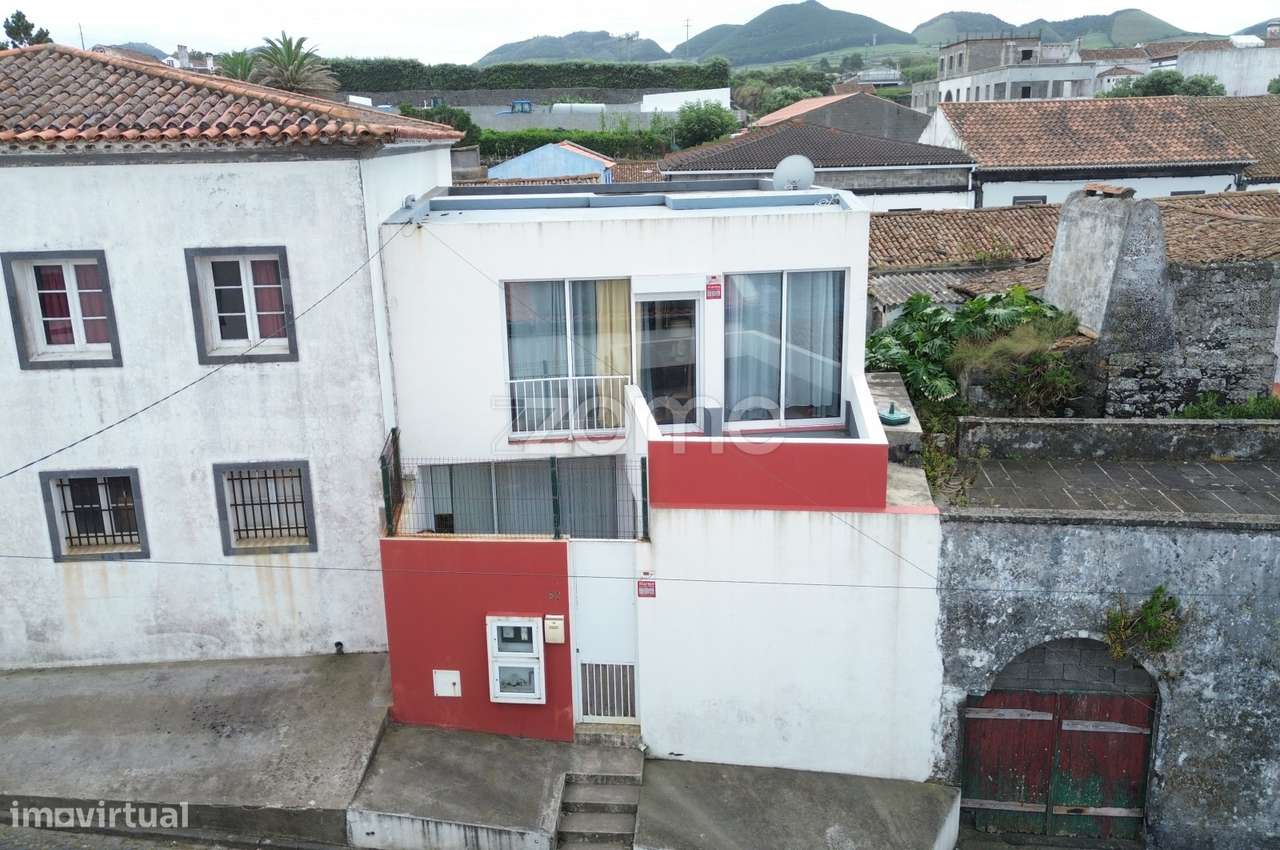 Moradia T2 com vista mar - Fenais da Luz-1