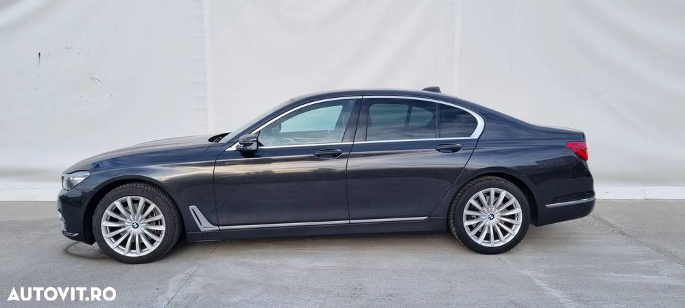 BMW Seria 7 730d - 4