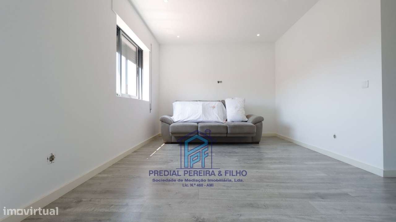 Andar Moradia T3 - Rio Tinto /Junto ao Pingo Doce - Grande imagem: 4/26