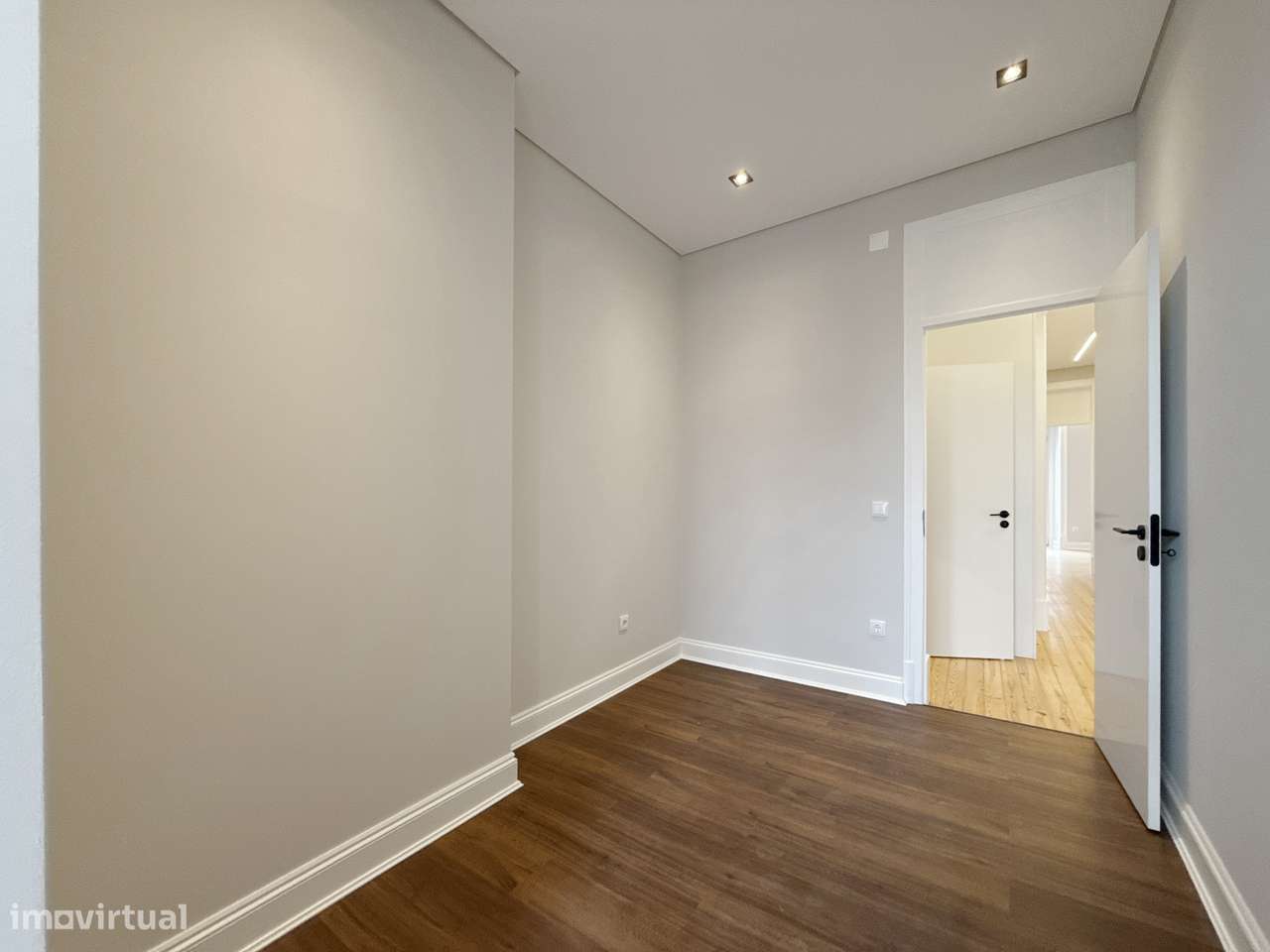 Apartamento, 93 m², Areeiro-27