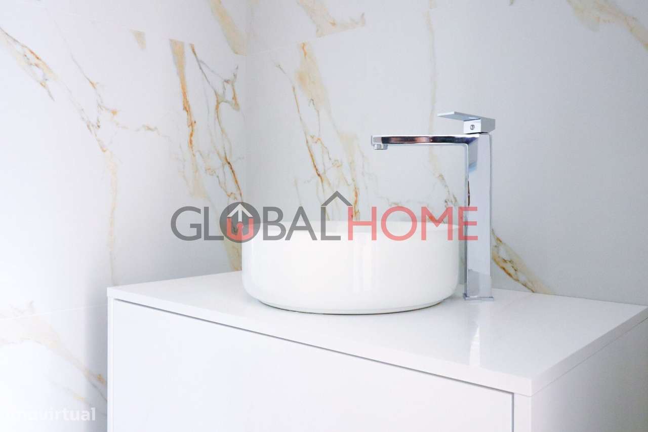 Moradia T3 Nova com Terraço e Piscina em São Pedro da Cova-22