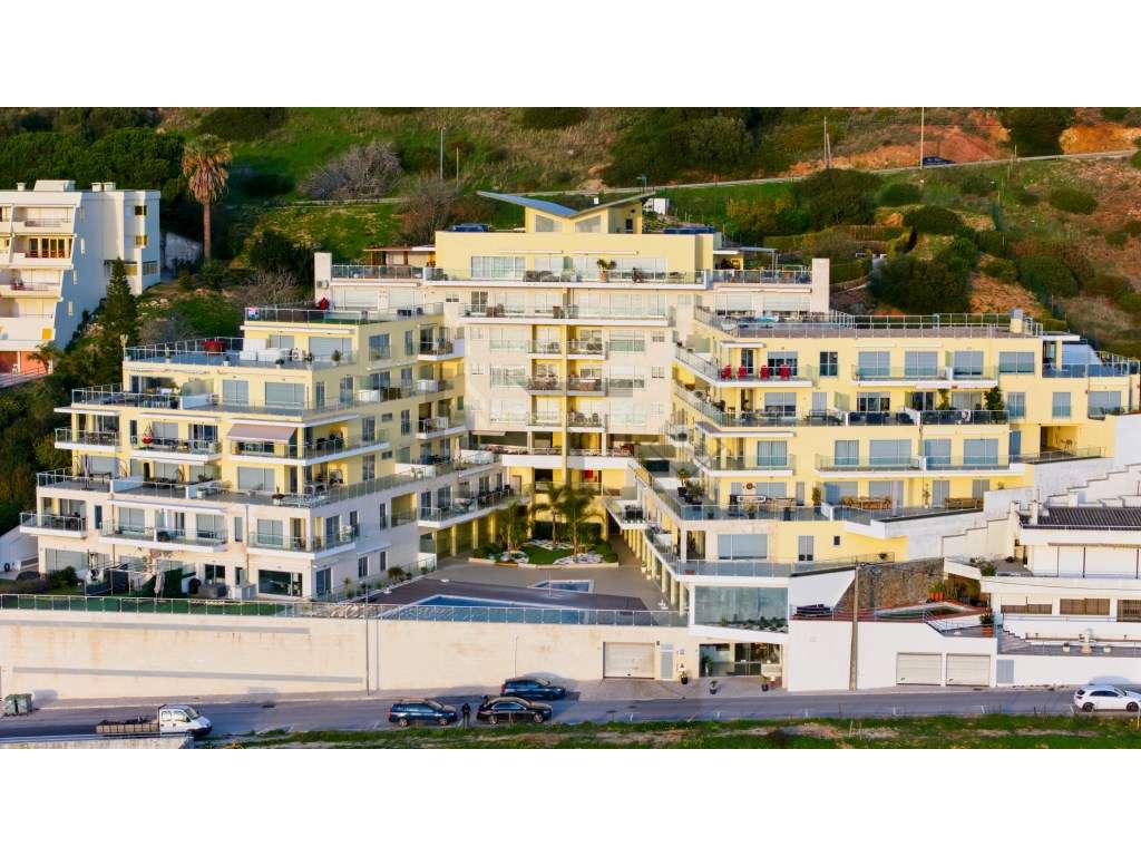 Apartamento T2 com Vista Mar para Venda em Sesimbra - Grande imagem: 3/29