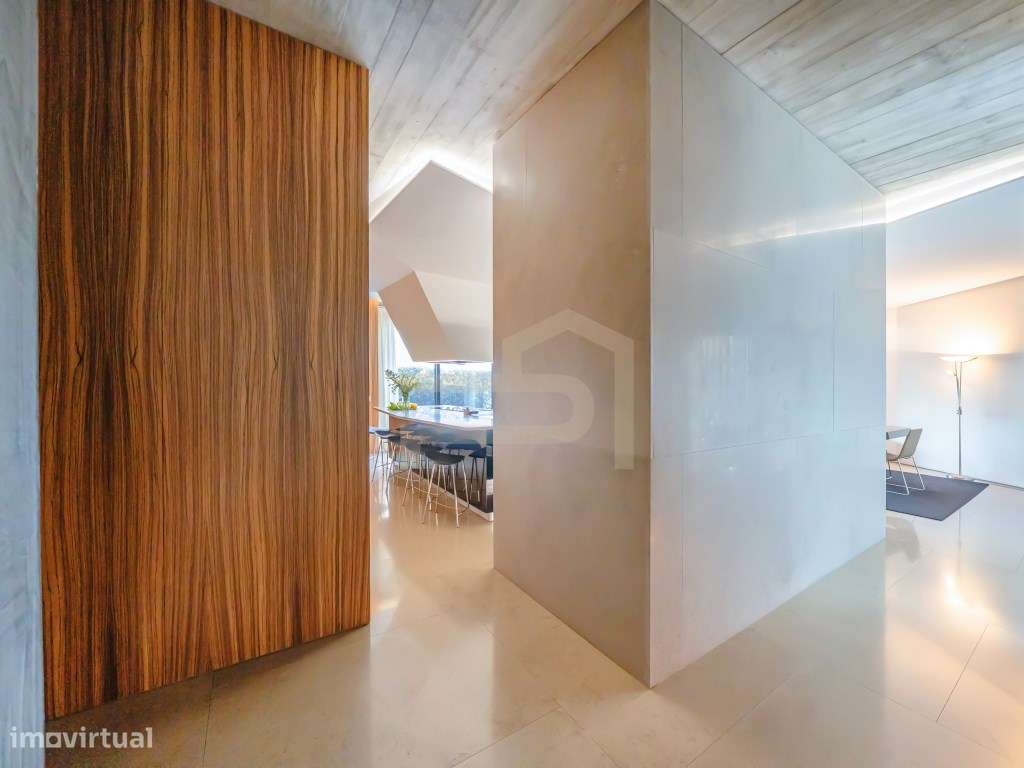 Exclusiva Moradia de Luxo com Design Contemporâneo-17