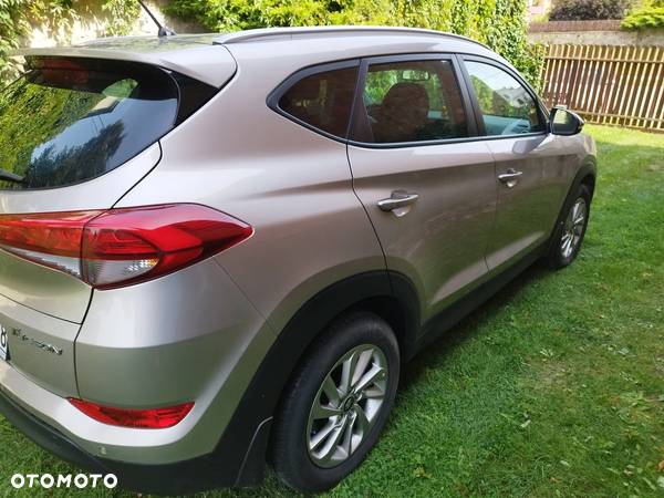 Hyundai Tucson 1.7 CRDI BlueDrive Comfort 2WD DCT - 6