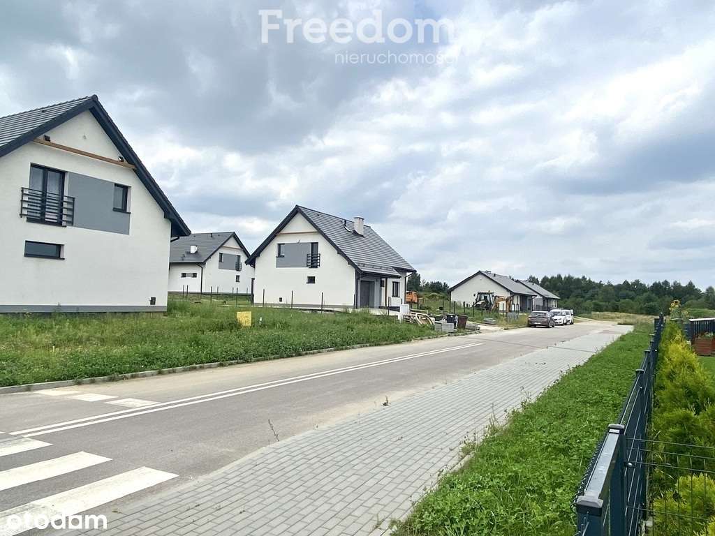 Dom piętrowy z garażem - Pełny obrazek: 4/9