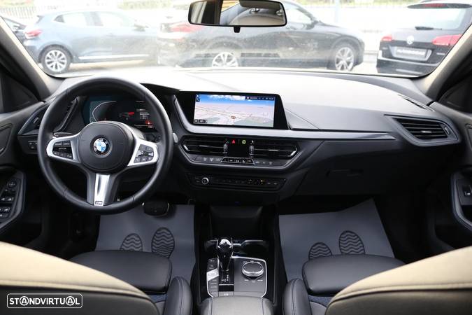 BMW 116 d Pack M Auto - 13