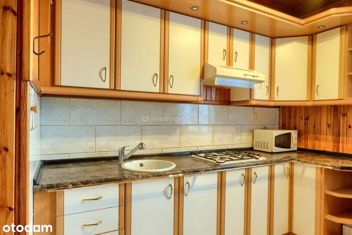 Przestronne, rozkładowe mieszkanie w centrum Łodzi-7