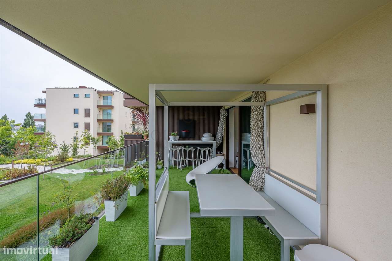 Apartamento T3 de Luxo na Quinta Marques Gomes | Golden Hour Real Esta-42
