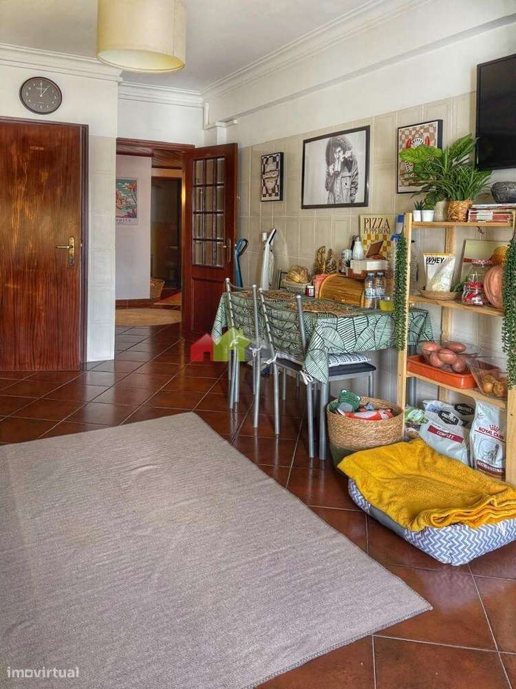Apartamento T3 com arrecadação nos Pinheirinhos - Setúbal - Exclusivo-5