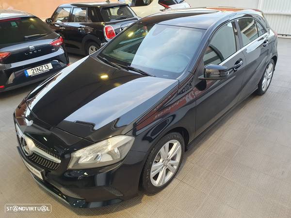 Mercedes-Benz A 180 d Urban Aut. - 9