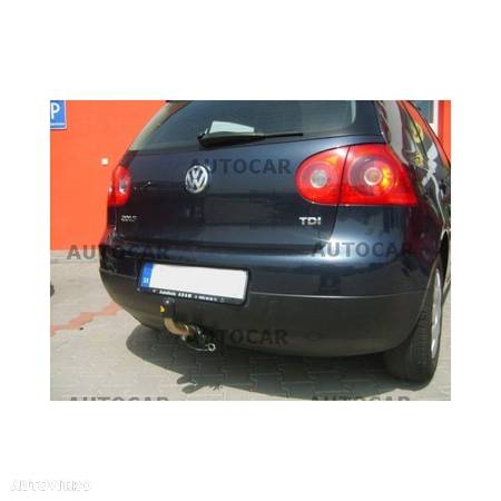 Carlig de remorcare pentru VOLKSWAGEN GOLF - V,VI,Plus,3/5usi,(1K 1,5M1) - sistem demontabil automat cu clema  din 2003 - 6