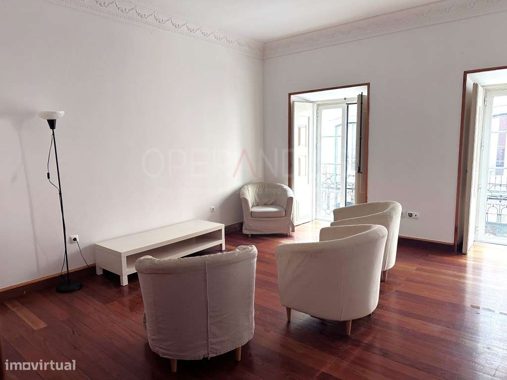 T4 Rua de São Bento - Grande imagem: 5/24