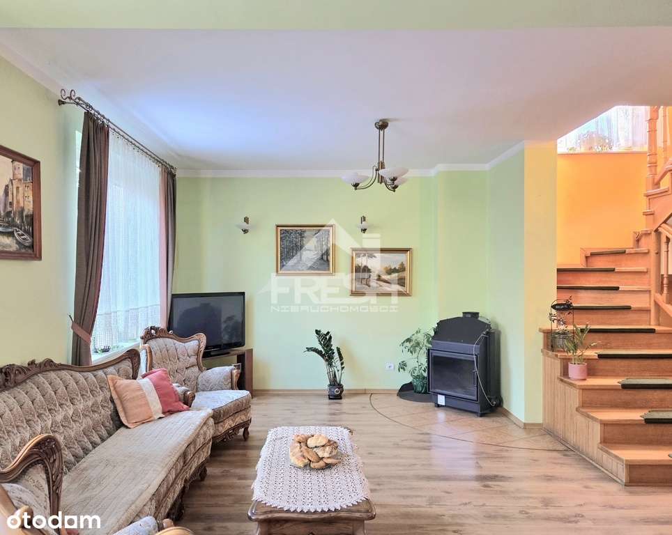 Dom skrajny w szeregu z garażem i działką-7