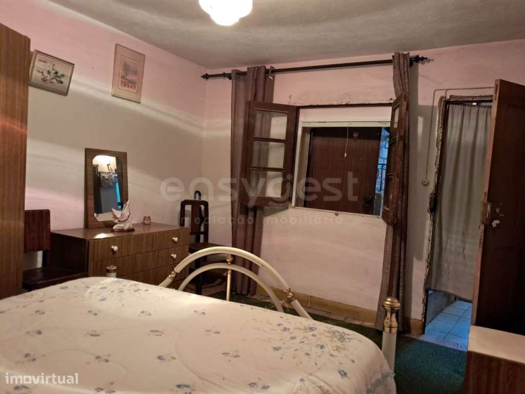 Moradia em Banda V3, na Freguesia de Treixedo - Grande imagem: 4/9