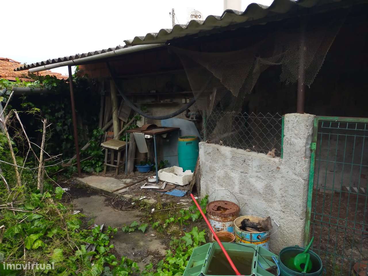 Moradia térrea p/ reconstrução total, 5m do Centro M.Grande-7