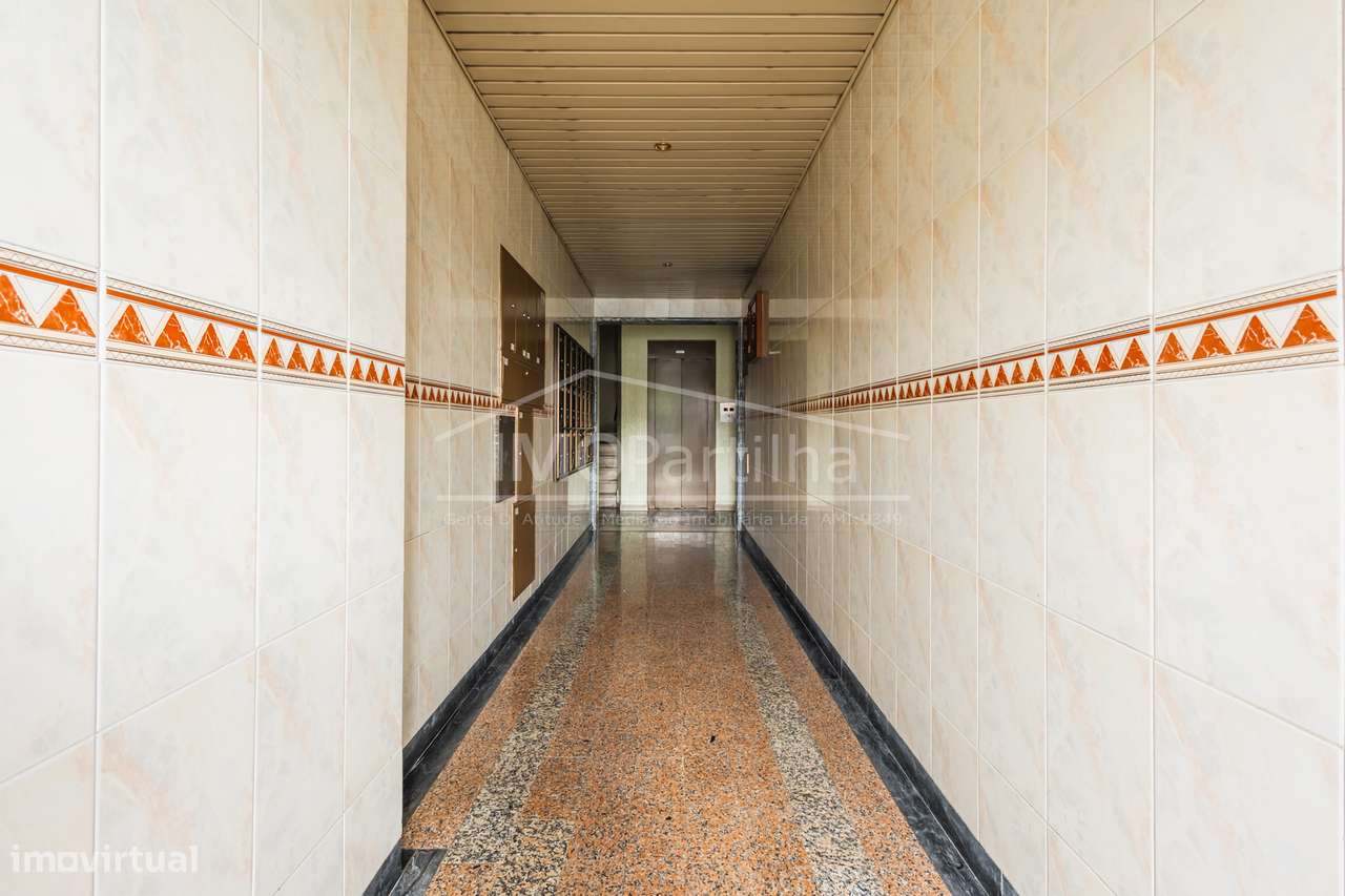 Apartamento T2
Queluz-23