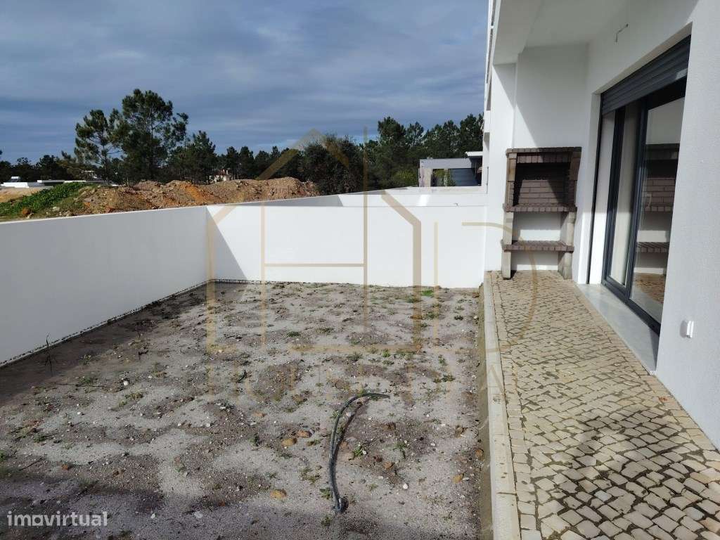 PRONTA!!! Moradia T3 com Pérgola. Pinhal do General. Fernão Ferro - Grande imagem: 3/35