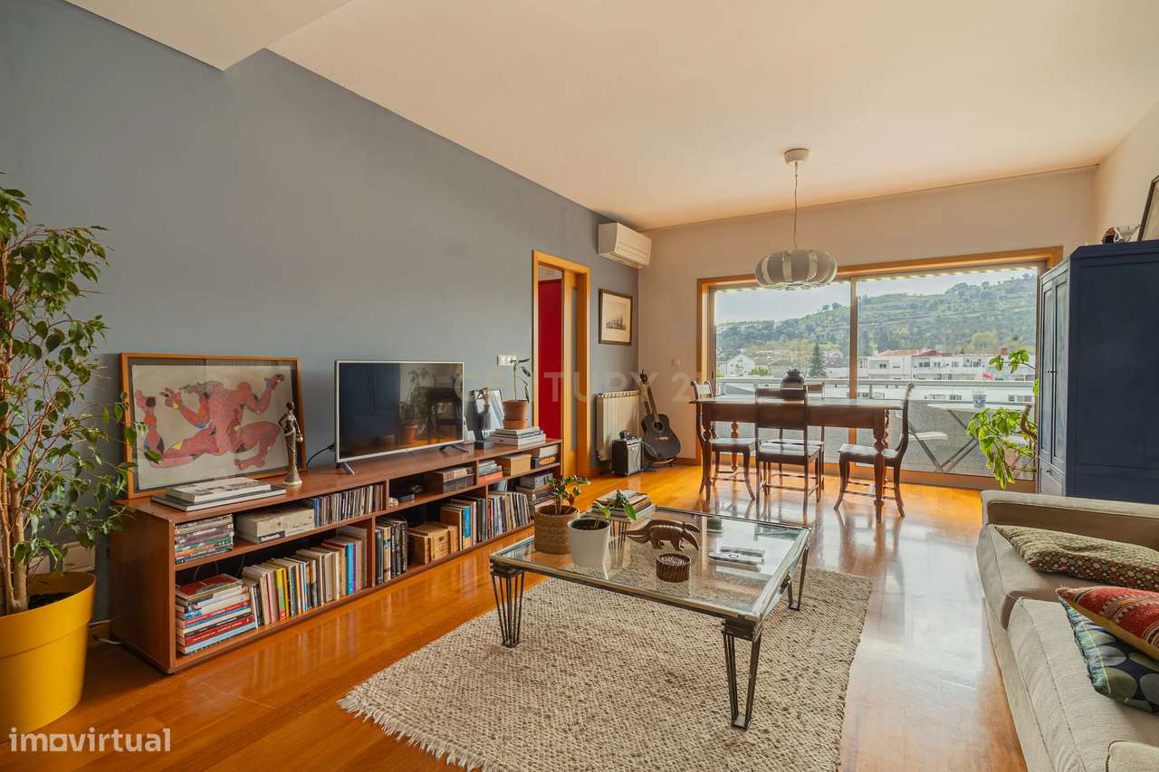 Apartamento T3 em Braga (São Vítor) com Garagem e Varanda - Grande imagem: 3/34