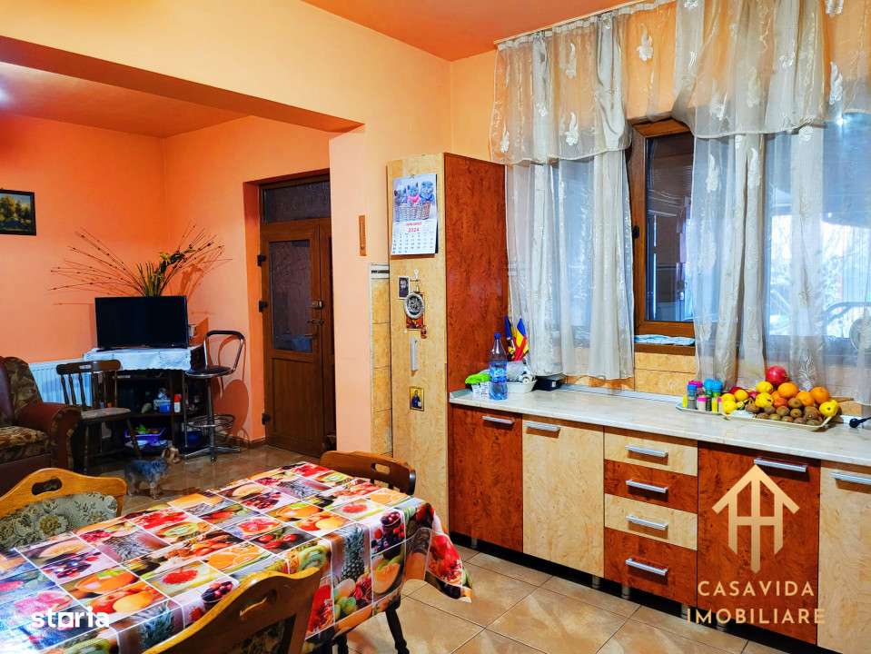 De vanzare casa cu etaj, Lugoj - Imagine principală: 4/18