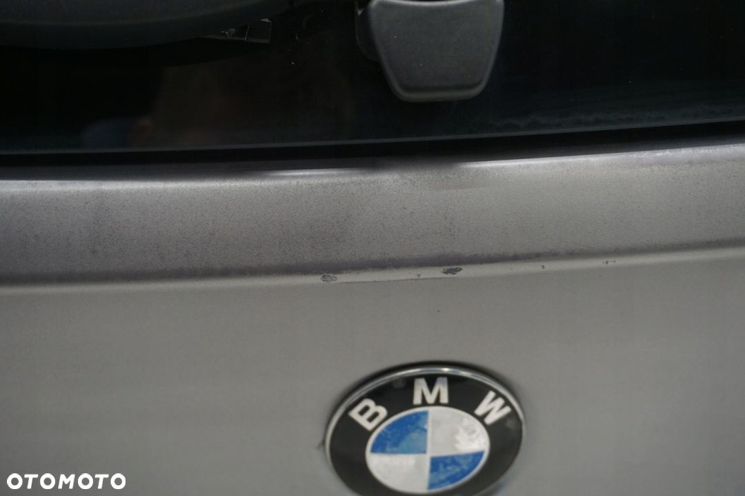 BMW E61 KLAPA BAGAŻNIKA - 12