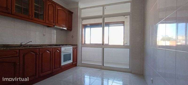 T2 Valongo - Porto - Grande imagem: 4/10