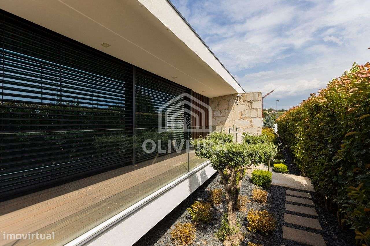 Moradia Térrea de Luxo em Barcelos-40