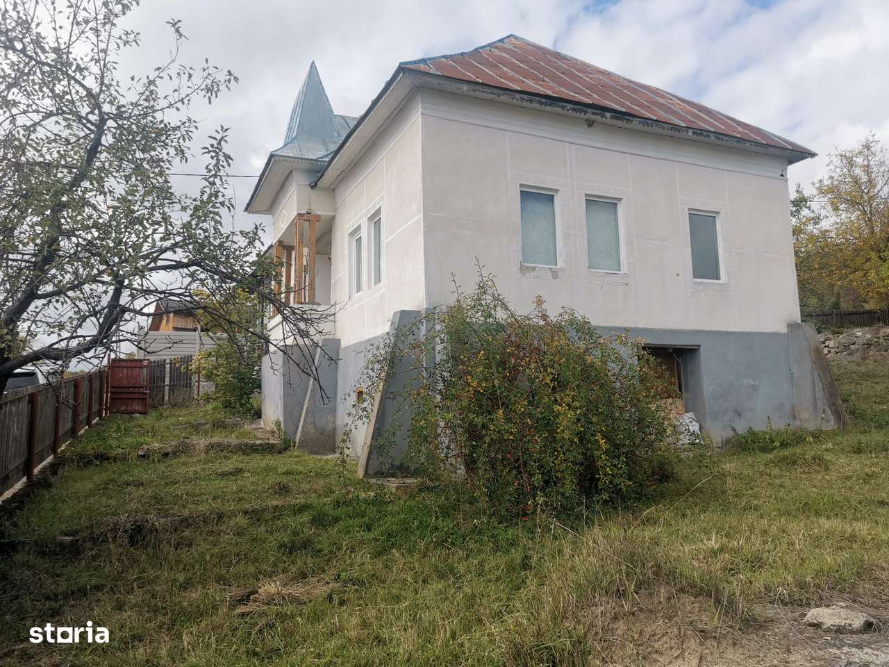 Casa batraneasca Aninoasa/ Arges, teren 1.200 mp-1