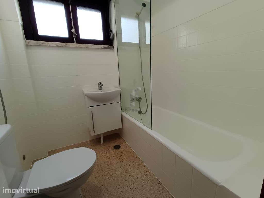 Apartamento T3 com 115 m2 bem localizado. - Grande imagem: 4/4