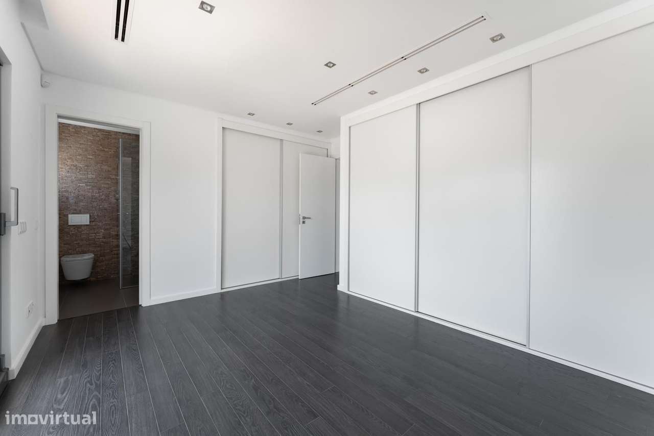 Moradia Isolada T5 com piscina, Birre, Cascais-36