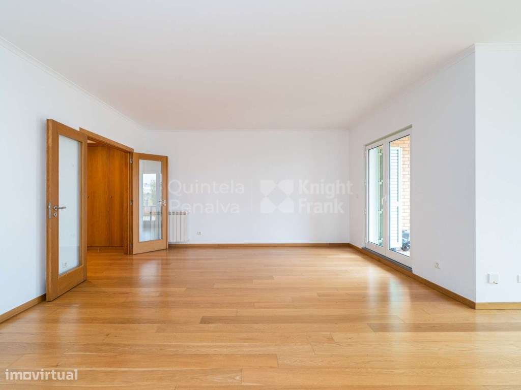 Apartamento T2 para arrendamento sem móveis em Linda a Velha - Grande imagem: 4/25