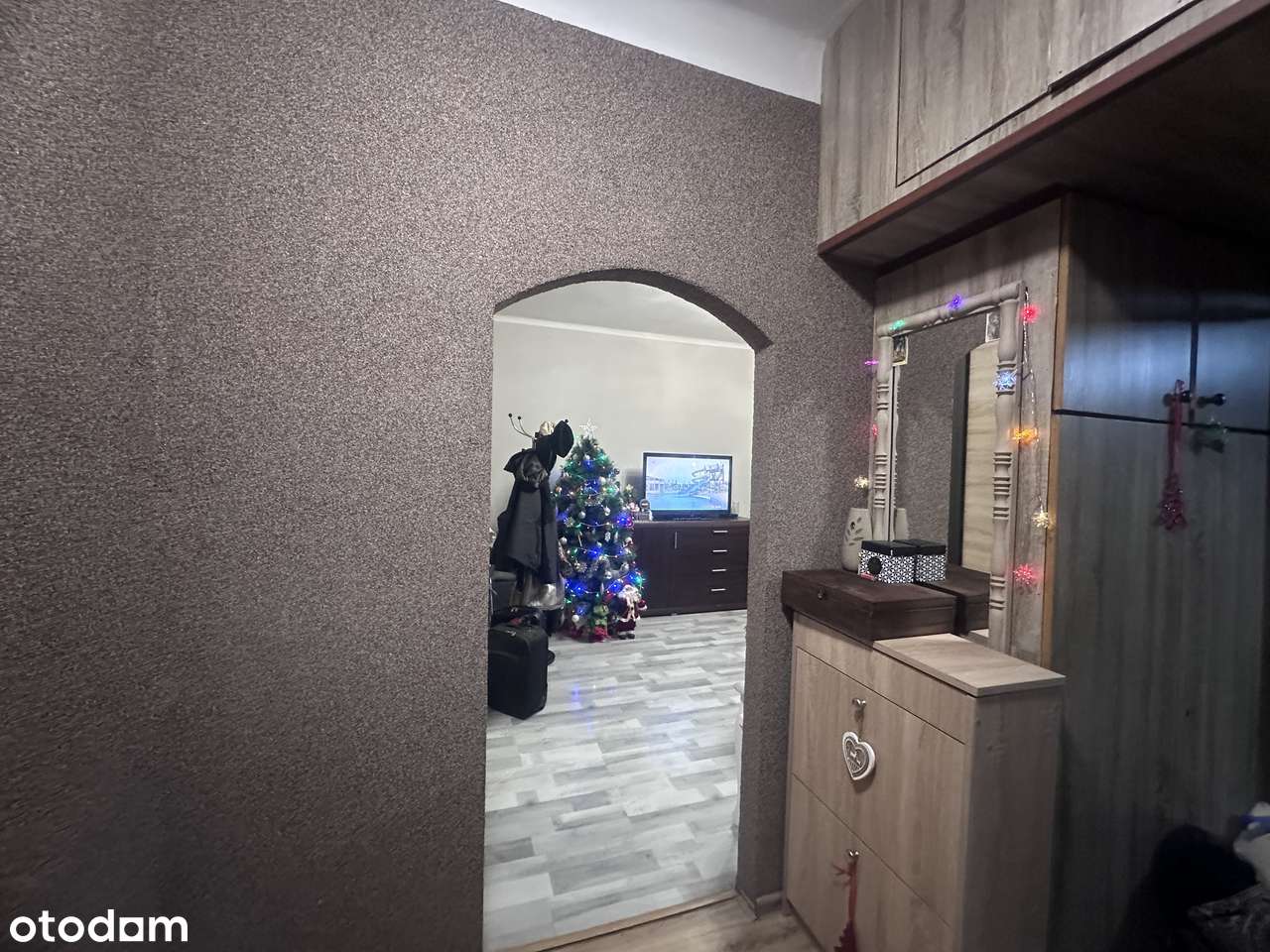 Duża, rozkładowa kawalerka w okolicy Manufaktury na sprzedaż !-8