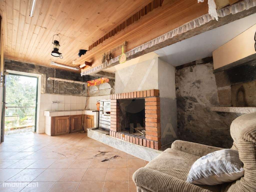 Casa Antiga T3 para Restauro | Facha - Ponte de Lima-14