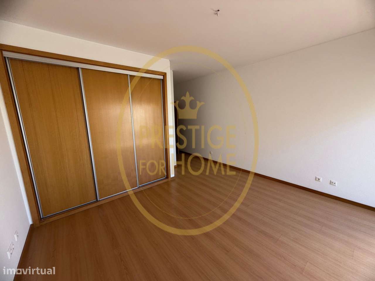 Moradia T5 com Piscina e Garagem Fechada em Condomínio Privado – Boliq-30