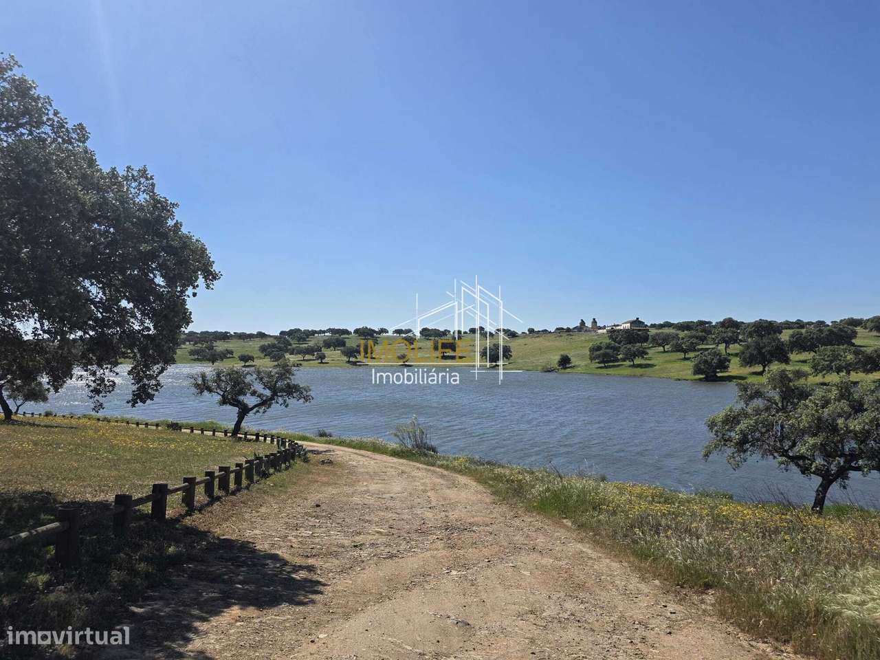 Moradia T1 para remodelar-19